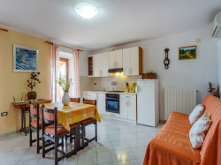 Apartments Zorica Cres (Island Cres)