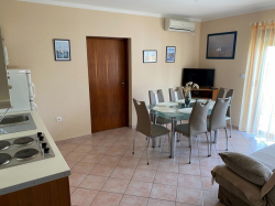 Apartments Villa Petra  Selce